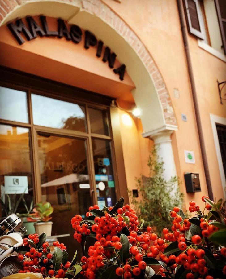 Boutique Hotel Corte Malaspina Castelnuovo del Garda Exterior photo